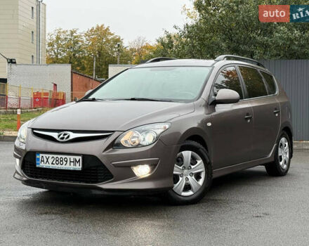 Коричневый Хендай i30, объемом двигателя 1.6 л и пробегом 81 тыс. км за 9100 $, фото 1 на Automoto.ua