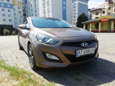 Хендай i30 2013 у Івано-Франківську на Automoto.ua Коричневий Хендай i30, об'ємом двигуна 1.4 л та пробігом 117 тис. км за 9080 $, фото 1 на Automoto.ua