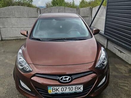 Хендай i30 2013 в Ровно на Automoto.ua Коричневый Хендай i30, объемом двигателя 1.4 л и пробегом 103 тыс. км за 7500 $, фото 1 на Automoto.ua