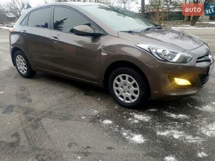 Коричневый Хендай i30, объемом двигателя 1.4 л и пробегом 170 тыс. км за 8800 $, фото 1 на Automoto.ua