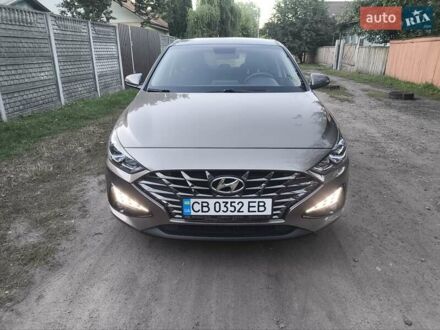 Хендай i30 2020 в Конотопе на Automoto.ua Коричневый Хендай i30, объемом двигателя 1.5 л и пробегом 31 тыс. км за 17600 $, фото 1 на Automoto.ua