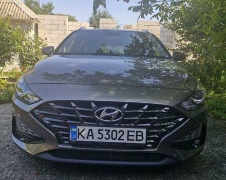 Коричневий Хендай i30, об'ємом двигуна 1.5 л та пробігом 65 тис. км за 19200 $, фото 1 на Automoto.ua