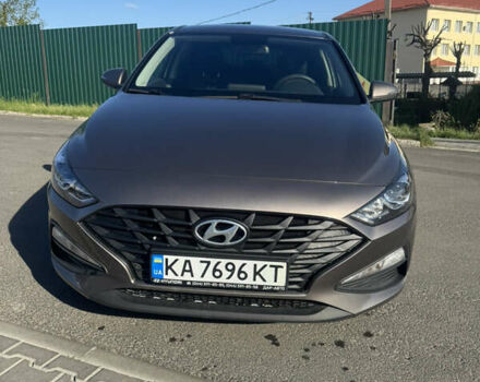 Коричневый Хендай i30, объемом двигателя 1.5 л и пробегом 68 тыс. км за 15200 $, фото 1 на Automoto.ua