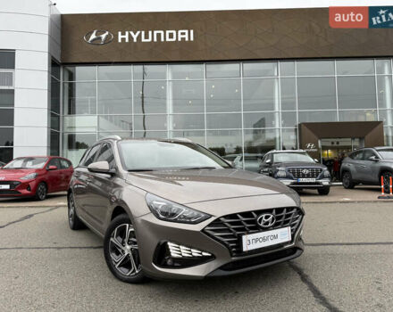 Коричневый Хендай i30, объемом двигателя 1.5 л и пробегом 66 тыс. км за 17200 $, фото 1 на Automoto.ua