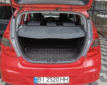 Красный Хендай i30, объемом двигателя 1.58 л и пробегом 280 тыс. км за 5000 $, фото 8 на Automoto.ua