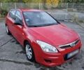 Червоний Хендай i30, об'ємом двигуна 1.4 л та пробігом 197 тис. км за 4047 $, фото 1 на Automoto.ua