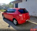 Красный Хендай i30, объемом двигателя 1.4 л и пробегом 350 тыс. км за 4600 $, фото 1 на Automoto.ua