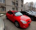 Красный Хендай i30, объемом двигателя 1.6 л и пробегом 260 тыс. км за 5800 $, фото 1 на Automoto.ua