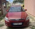Красный Хендай i30, объемом двигателя 1.4 л и пробегом 101 тыс. км за 6500 $, фото 1 на Automoto.ua