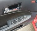 Красный Хендай i30, объемом двигателя 1.4 л и пробегом 208 тыс. км за 5700 $, фото 12 на Automoto.ua