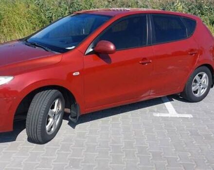 Хендай i30 2008 в Киеве на Automoto.ua Красный Хендай i30, объемом двигателя 1.4 л и пробегом 134 тыс. км за 4800 $, фото 13 на Automoto.ua