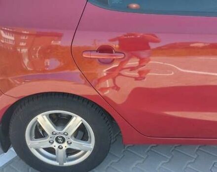 Хендай i30 2008 в Киеве на Automoto.ua Красный Хендай i30, объемом двигателя 1.4 л и пробегом 134 тыс. км за 4800 $, фото 24 на Automoto.ua