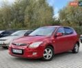 Красный Хендай i30, объемом двигателя 1.6 л и пробегом 135 тыс. км за 5900 $, фото 1 на Automoto.ua