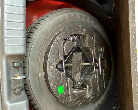 Червоний Хендай i30, об'ємом двигуна 1.6 л та пробігом 236 тис. км за 5000 $, фото 12 на Automoto.ua