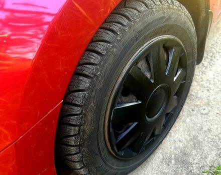 Червоний Хендай i30, об'ємом двигуна 1.4 л та пробігом 230 тис. км за 4500 $, фото 4 на Automoto.ua