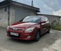 Красный Хендай i30, объемом двигателя 1.6 л и пробегом 186 тыс. км за 6500 $, фото 1 на Automoto.ua
