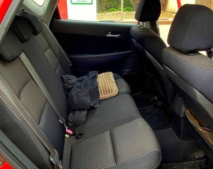 Червоний Хендай i30, об'ємом двигуна 1.6 л та пробігом 236 тис. км за 5000 $, фото 6 на Automoto.ua