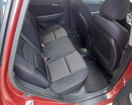 Хендай i30 2008 в Киеве на Automoto.ua Красный Хендай i30, объемом двигателя 1.4 л и пробегом 134 тыс. км за 4800 $, фото 17 на Automoto.ua