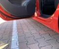 Красный Хендай i30, объемом двигателя 1.4 л и пробегом 262 тыс. км за 5200 $, фото 5 на Automoto.ua