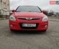 Червоний Хендай i30, об'ємом двигуна 1.58 л та пробігом 238 тис. км за 5700 $, фото 1 на Automoto.ua