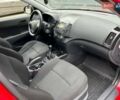 Красный Хендай i30, объемом двигателя 1.4 л и пробегом 234 тыс. км за 5250 $, фото 9 на Automoto.ua