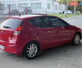 Красный Хендай i30, объемом двигателя 1.6 л и пробегом 161 тыс. км за 7000 $, фото 10 на Automoto.ua