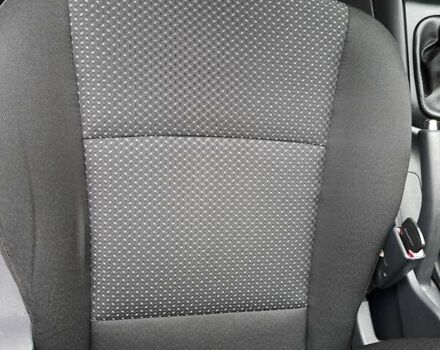 Хендай i30 2009 в Умани на Automoto.ua Красный Хендай i30, объемом двигателя 0 л и пробегом 139 тыс. км за 5850 $, фото 62 на Automoto.ua