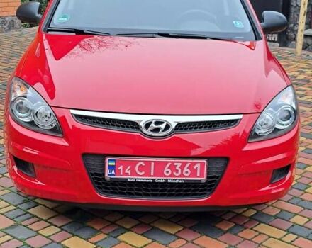 Хендай i30 2009 в Умани на Automoto.ua Красный Хендай i30, объемом двигателя 0 л и пробегом 139 тыс. км за 5850 $, фото 20 на Automoto.ua