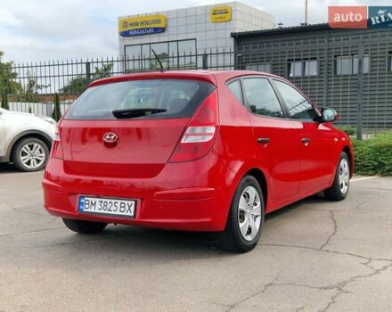 Красный Хендай i30, объемом двигателя 1.4 л и пробегом 201 тыс. км за 6500 $, фото 12 на Automoto.ua