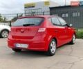 Красный Хендай i30, объемом двигателя 1.4 л и пробегом 201 тыс. км за 6500 $, фото 12 на Automoto.ua