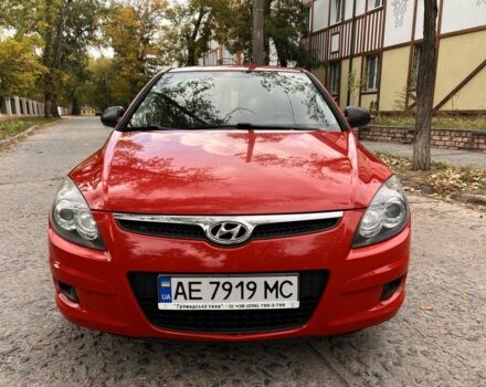 Червоний Хендай i30, об'ємом двигуна 1.4 л та пробігом 290 тис. км за 5200 $, фото 1 на Automoto.ua