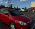Червоний Хендай i30, об'ємом двигуна 2 л та пробігом 198 тис. км за 6199 $, фото 1 на Automoto.ua