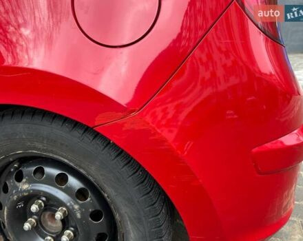 Красный Хендай i30, объемом двигателя 1.4 л и пробегом 234 тыс. км за 5250 $, фото 5 на Automoto.ua