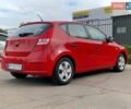 Красный Хендай i30, объемом двигателя 1.4 л и пробегом 201 тыс. км за 6500 $, фото 10 на Automoto.ua