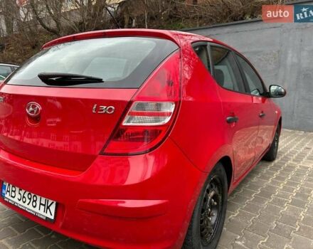 Красный Хендай i30, объемом двигателя 1.4 л и пробегом 234 тыс. км за 5250 $, фото 21 на Automoto.ua