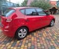 Хендай i30 2009 в Умани на Automoto.ua Красный Хендай i30, объемом двигателя 0 л и пробегом 139 тыс. км за 5850 $, фото 7 на Automoto.ua