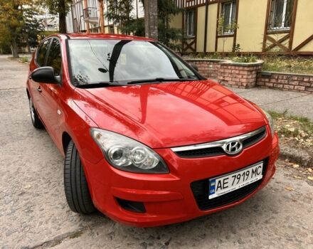 Червоний Хендай i30, об'ємом двигуна 1.4 л та пробігом 290 тис. км за 5200 $, фото 2 на Automoto.ua
