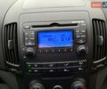 Хендай i30 2009 в Умани на Automoto.ua Красный Хендай i30, объемом двигателя 0 л и пробегом 139 тыс. км за 5850 $, фото 74 на Automoto.ua