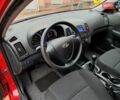 Хендай i30 2009 в Умани на Automoto.ua Красный Хендай i30, объемом двигателя 0 л и пробегом 139 тыс. км за 5850 $, фото 63 на Automoto.ua