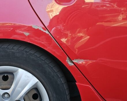 Красный Хендай i30, объемом двигателя 1.6 л и пробегом 202 тыс. км за 5600 $, фото 7 на Automoto.ua