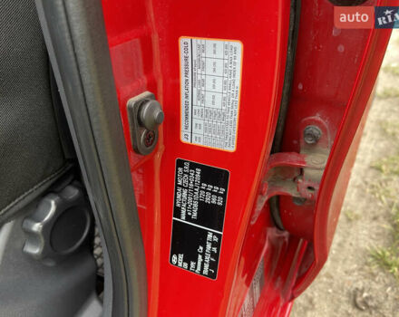 Красный Хендай i30, объемом двигателя 1.59 л и пробегом 195 тыс. км за 7200 $, фото 26 на Automoto.ua