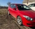 Червоний Хендай i30, об'ємом двигуна 1.4 л та пробігом 239 тис. км за 5300 $, фото 1 на Automoto.ua