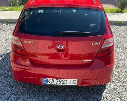 Красный Хендай i30, объемом двигателя 1.58 л и пробегом 202 тыс. км за 5900 $, фото 8 на Automoto.ua