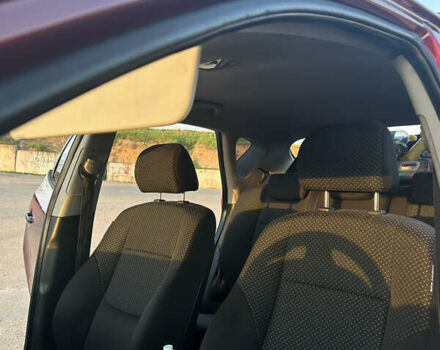 Красный Хендай i30, объемом двигателя 1.59 л и пробегом 227 тыс. км за 6200 $, фото 8 на Automoto.ua