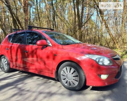 Червоний Хендай i30, об'ємом двигуна 1.6 л та пробігом 160 тис. км за 7600 $, фото 10 на Automoto.ua