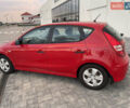 Красный Хендай i30, объемом двигателя 1.58 л и пробегом 178 тыс. км за 5650 $, фото 1 на Automoto.ua