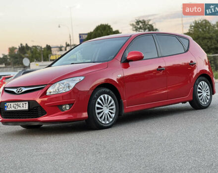 Красный Хендай i30, объемом двигателя 1.59 л и пробегом 165 тыс. км за 6950 $, фото 6 на Automoto.ua