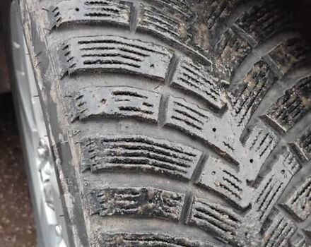 Красный Хендай i30, объемом двигателя 1.4 л и пробегом 235 тыс. км за 5099 $, фото 9 на Automoto.ua