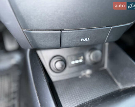 Красный Хендай i30, объемом двигателя 1.59 л и пробегом 165 тыс. км за 6950 $, фото 17 на Automoto.ua
