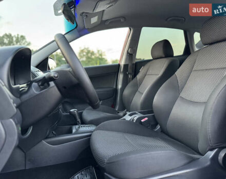 Красный Хендай i30, объемом двигателя 1.59 л и пробегом 165 тыс. км за 6950 $, фото 10 на Automoto.ua